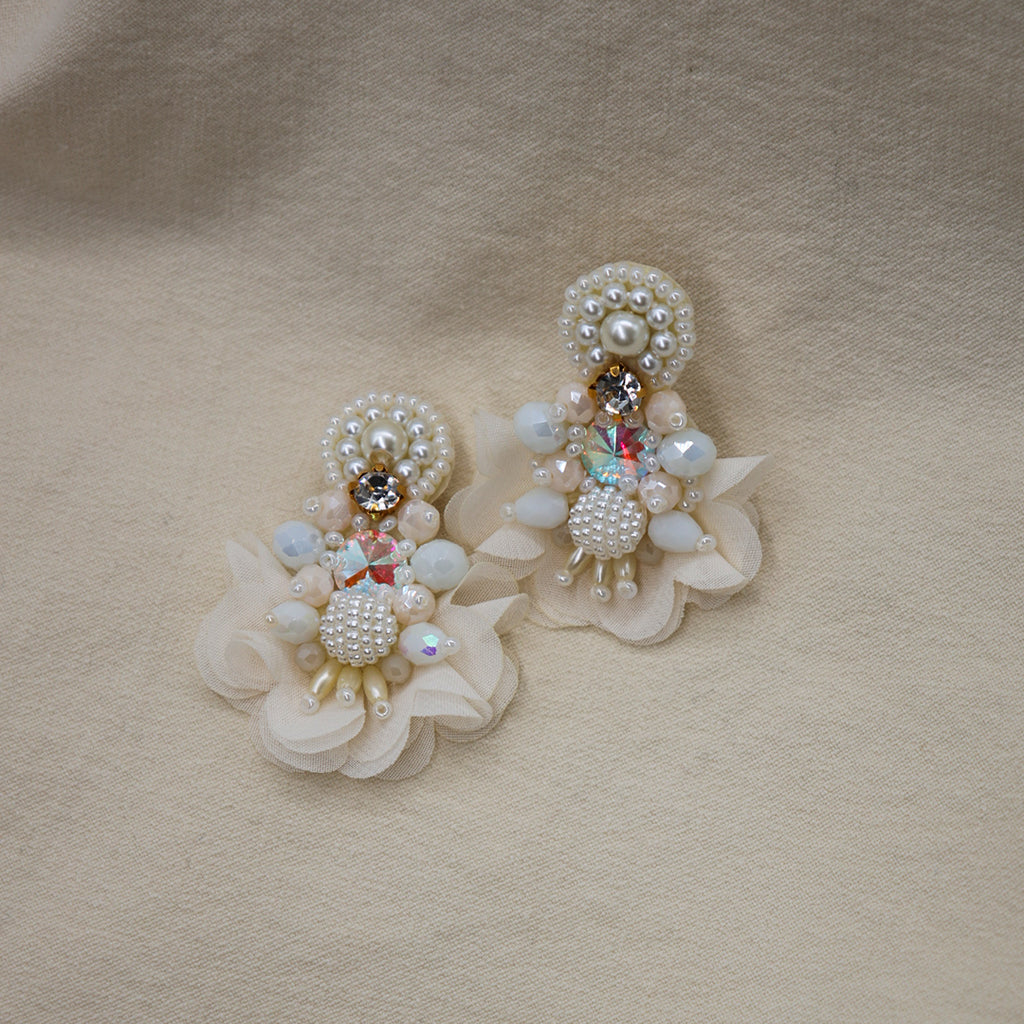 Ohrringe „Emilia“ mit Murano und Stoffblüten